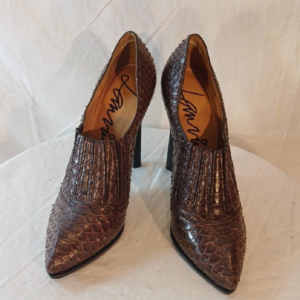 Stunning NWOT Lanvin (Italy) Brown Textured Snakeskin Leather Stiletto Heels